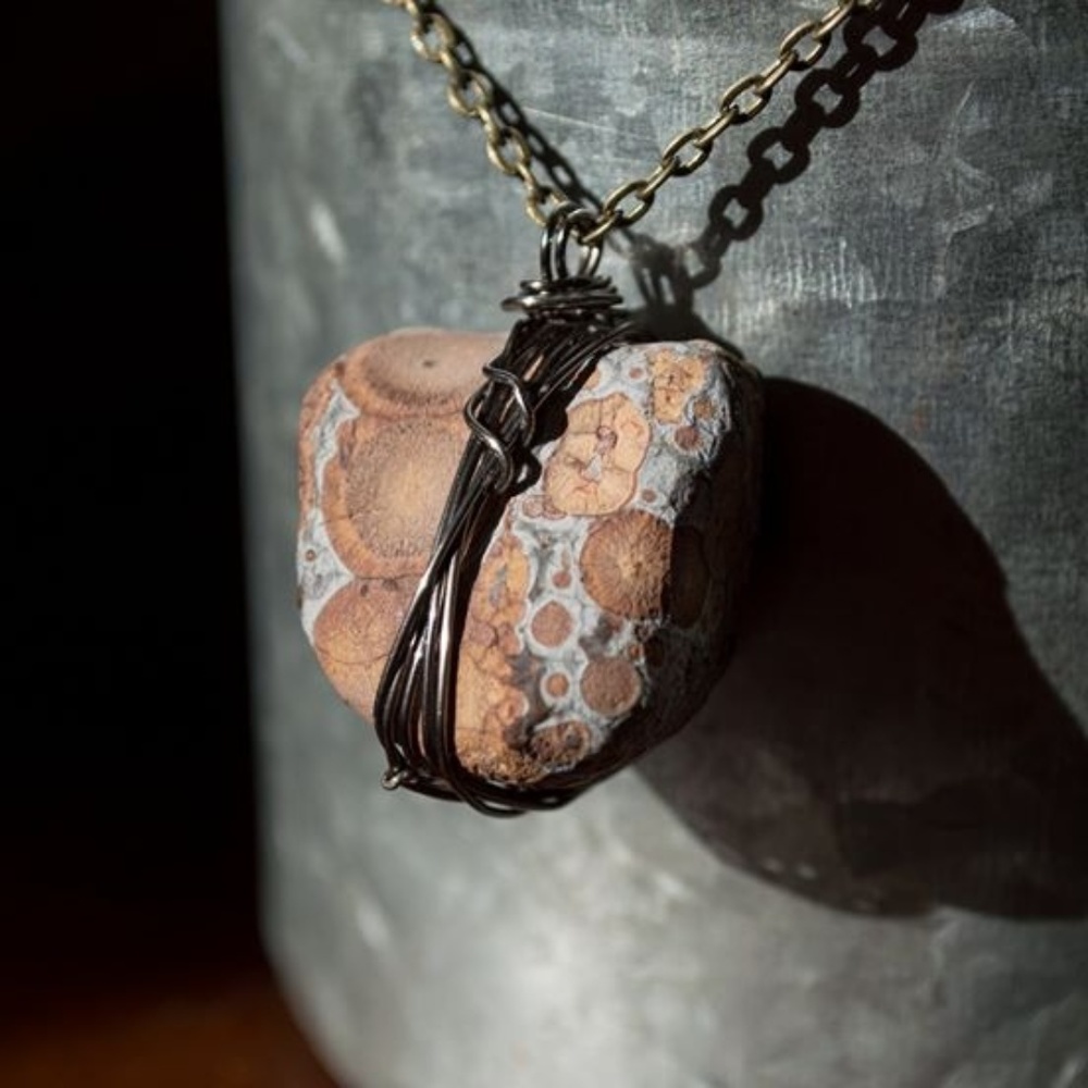 Birds-eye Jasper necklace